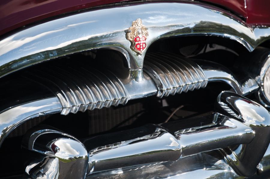  Packard Caribbean Convertible Narrow 1953 года  (фото 15 из 20)